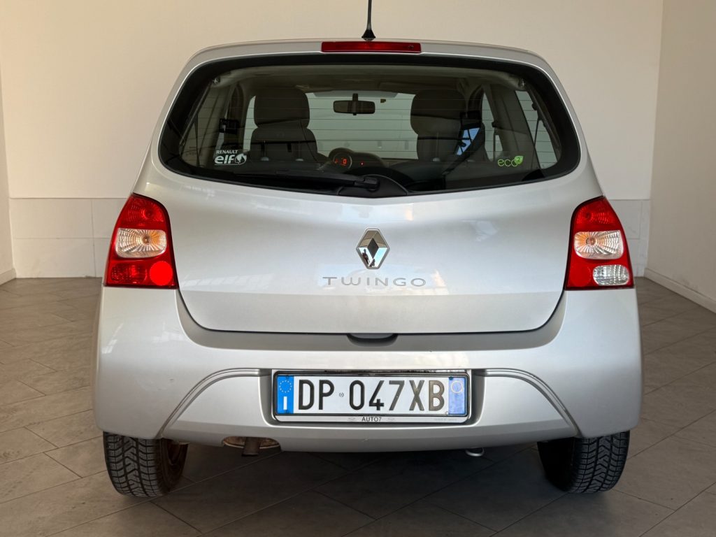 RENAULT Twingo 1.2 16V Initiale - 6