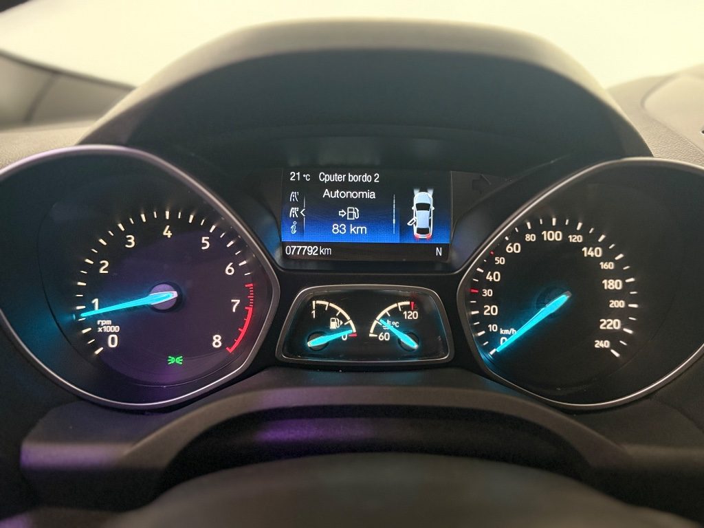 FORD Kuga 1.5 EcoBoost 120 CV S&S 2WD ST-Line - 22