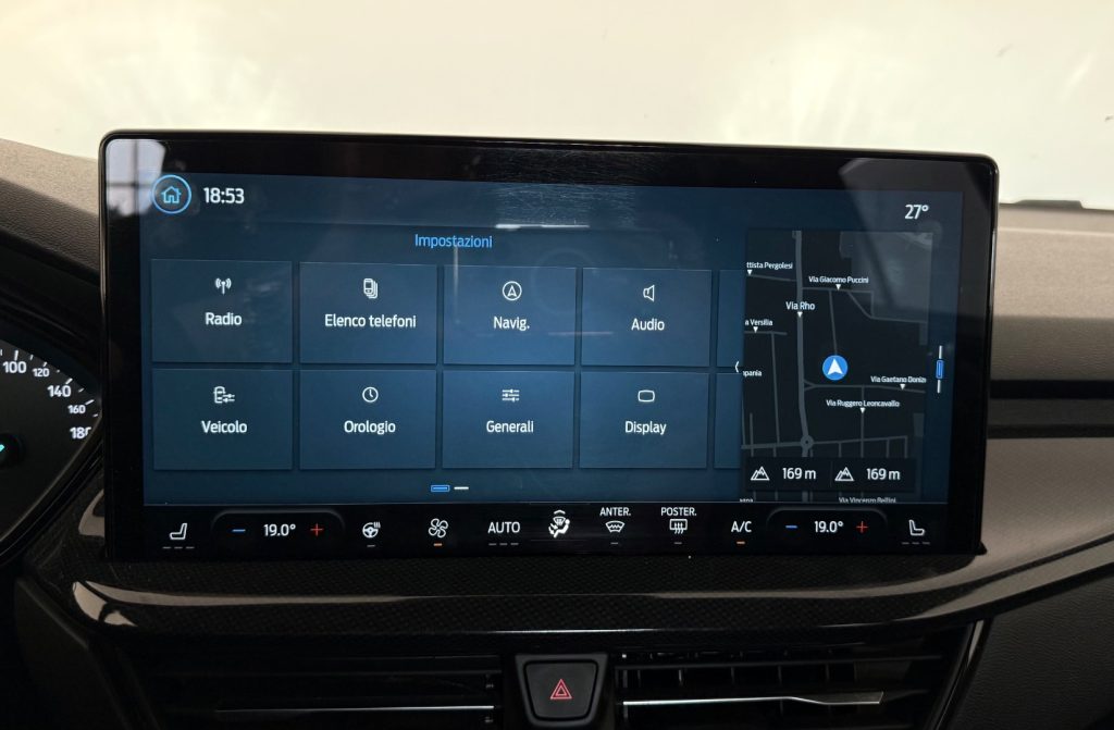 FORD Focus 1.0 EcoBoost Hybrid 155 CV Powershift SW ST-Line X - 11