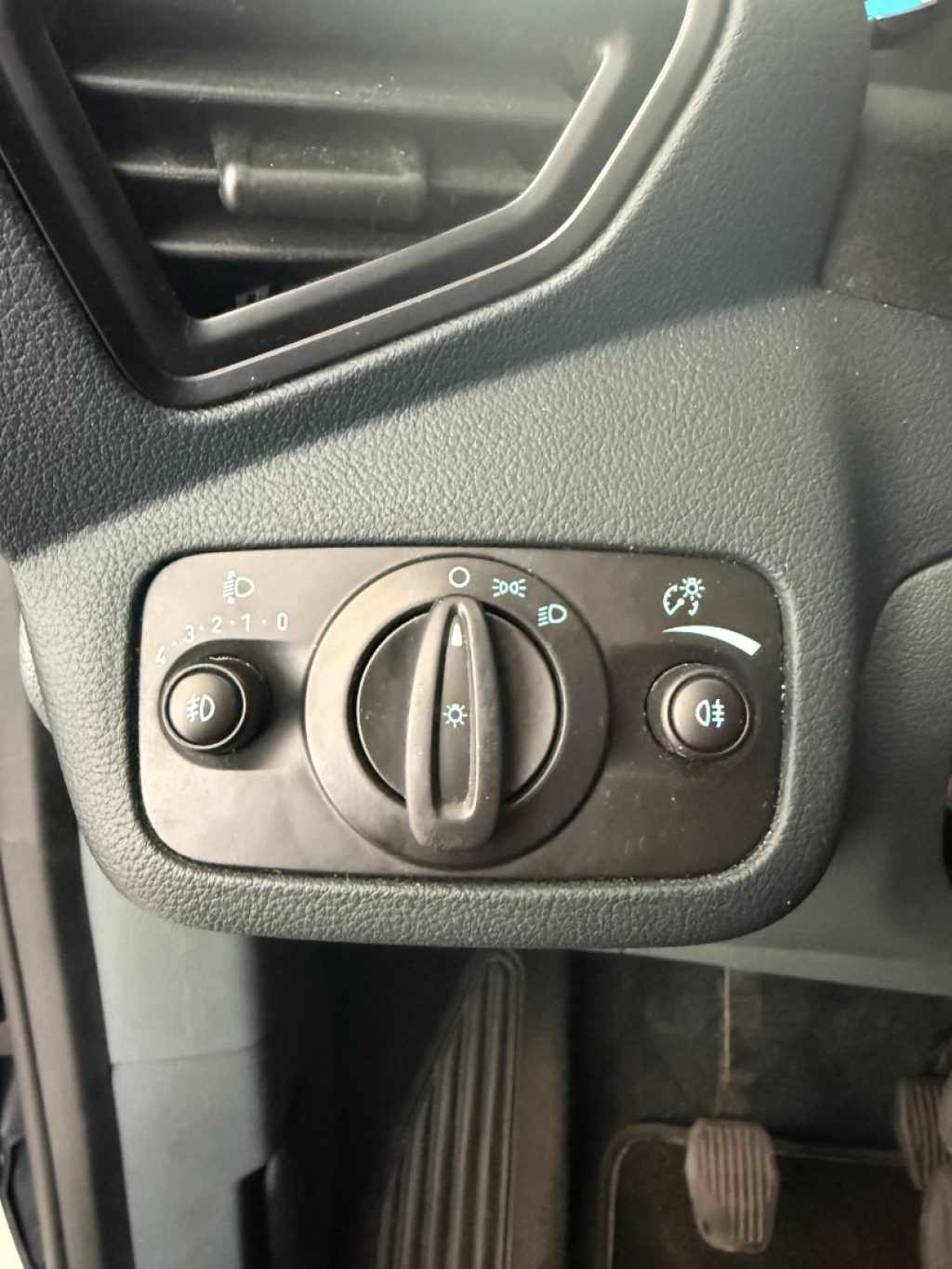 FORD C-Max 1.6 120CV GPL Titanium - 20