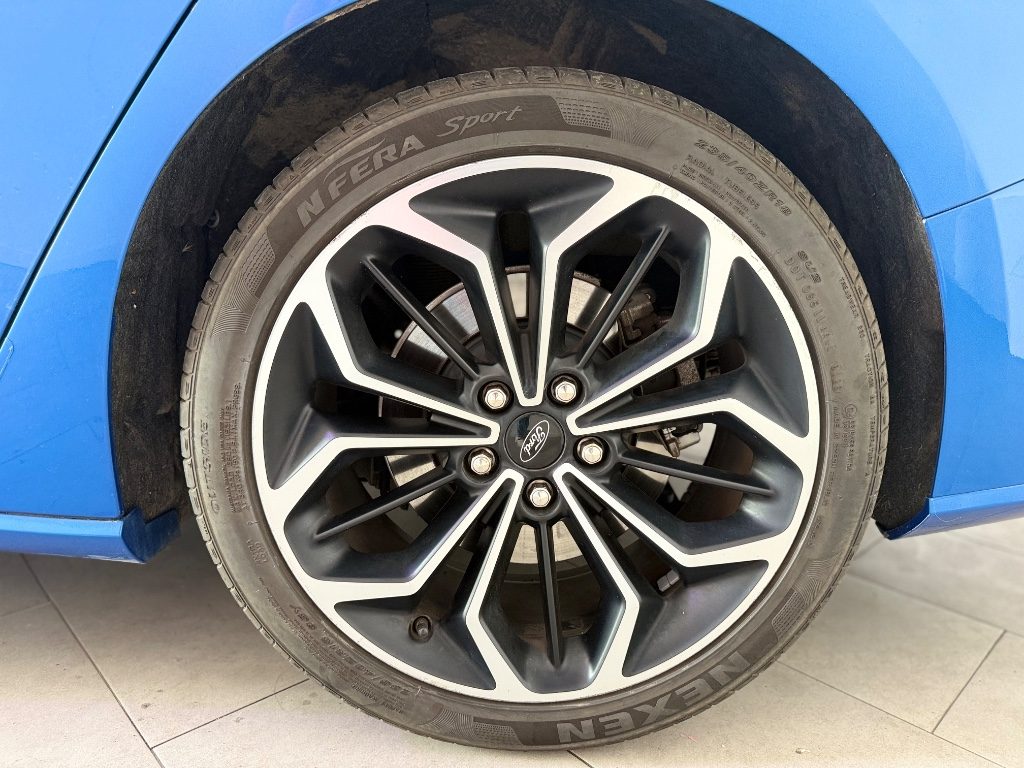 FORD Focus 1.0 EcoBoost 125 CV SW ST-Line - 4