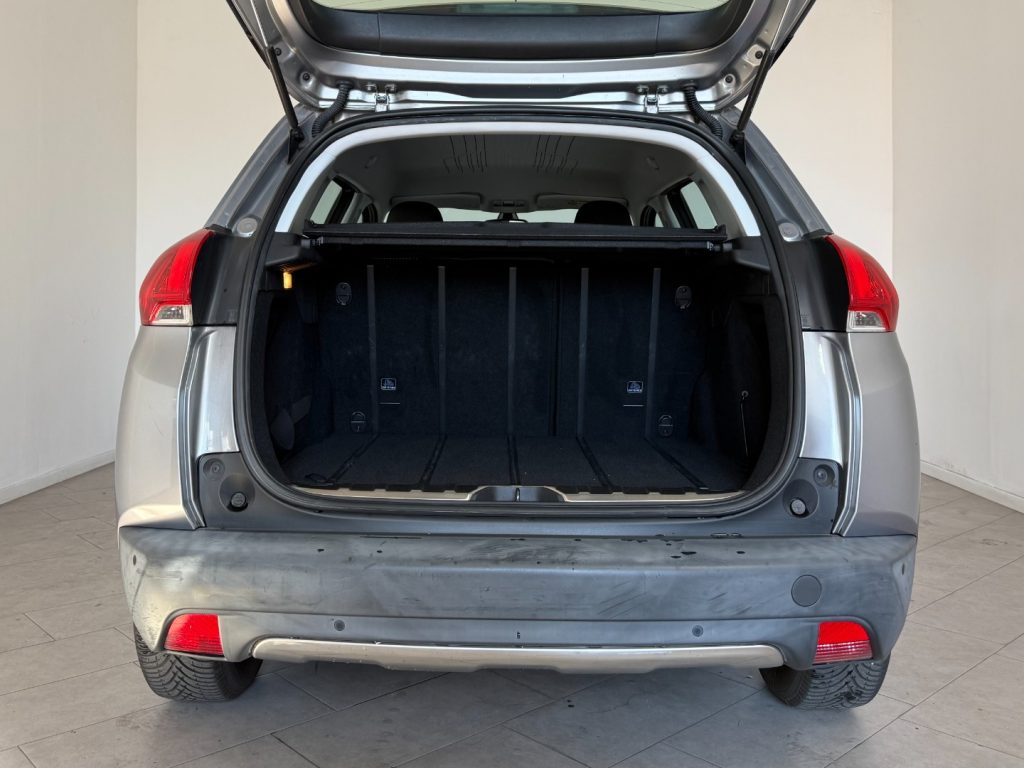 PEUGEOT 2008 1° serie PureTech 82 Allure - 7