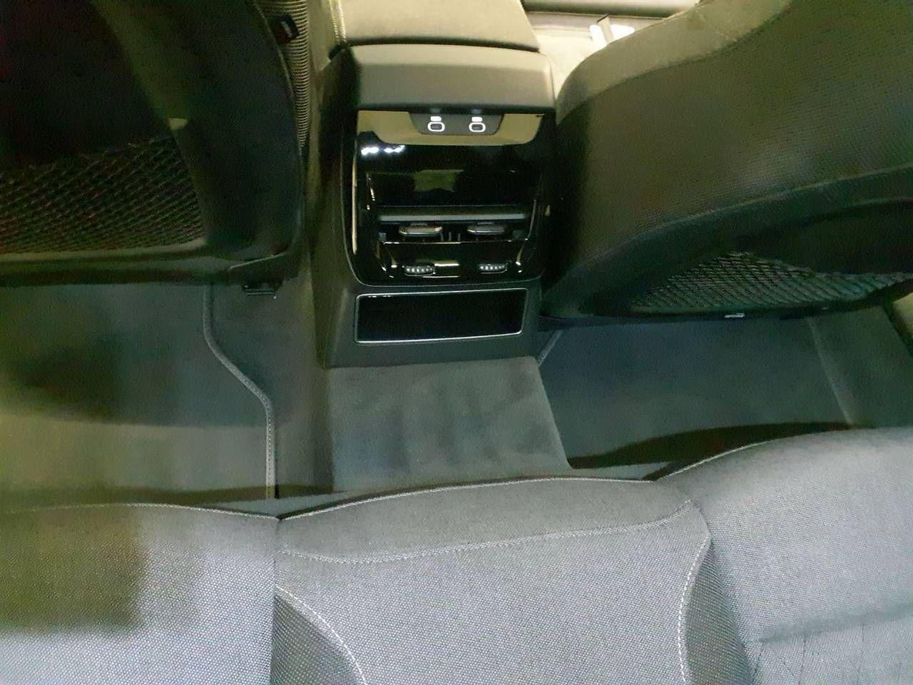 AUDI A6 TDI quattro 150 kW S tronic S line edition one - 12