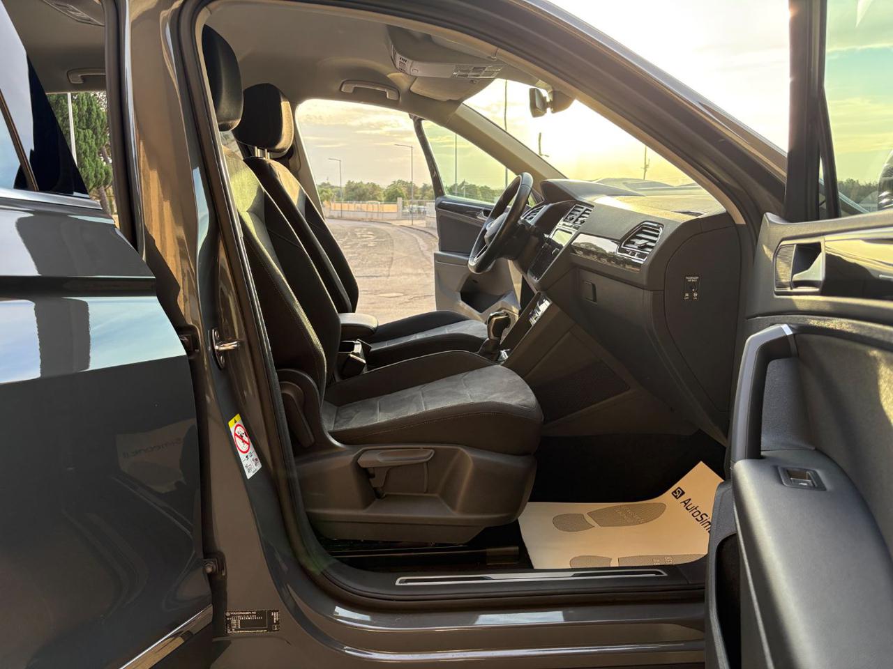 VOLKSWAGEN Tiguan 2.0 TDI 150 CV SCR DSG Elegance VIRTUAL - 9