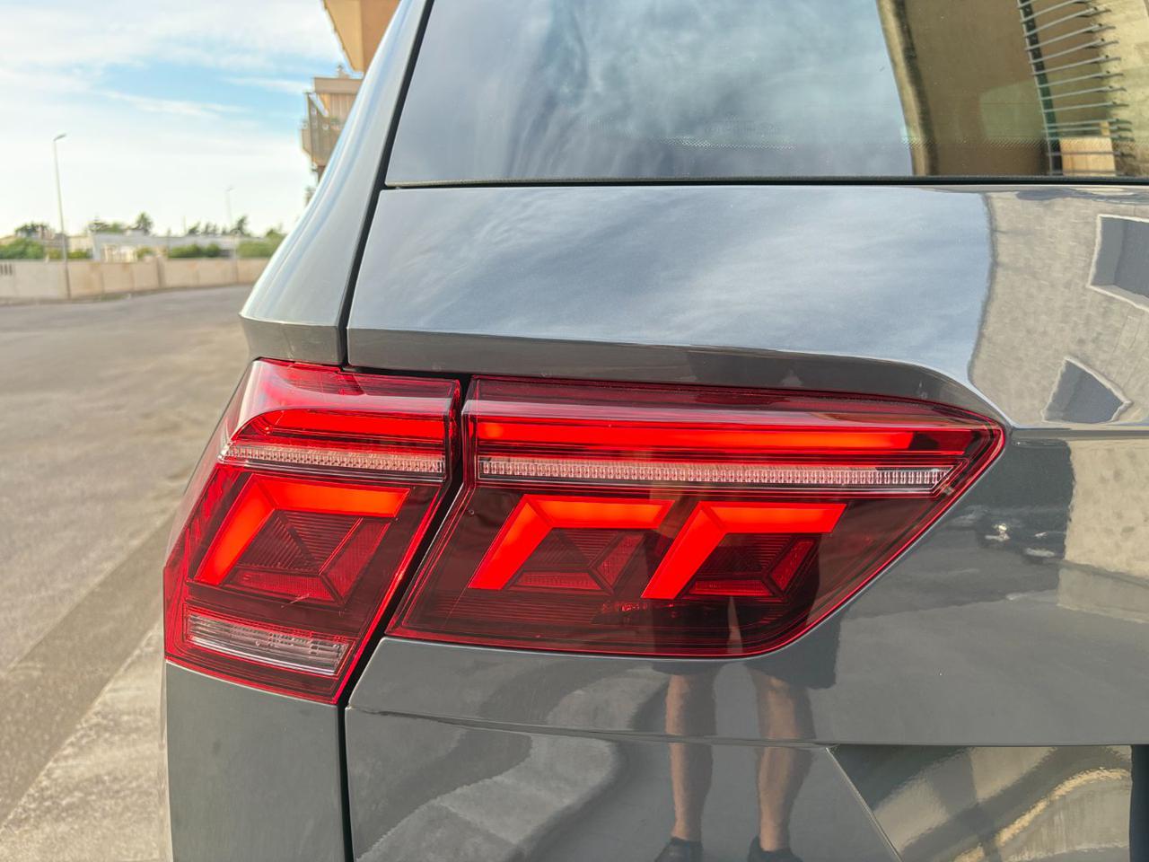 VOLKSWAGEN Tiguan 2.0 TDI 150 CV SCR DSG Elegance VIRTUAL - 40