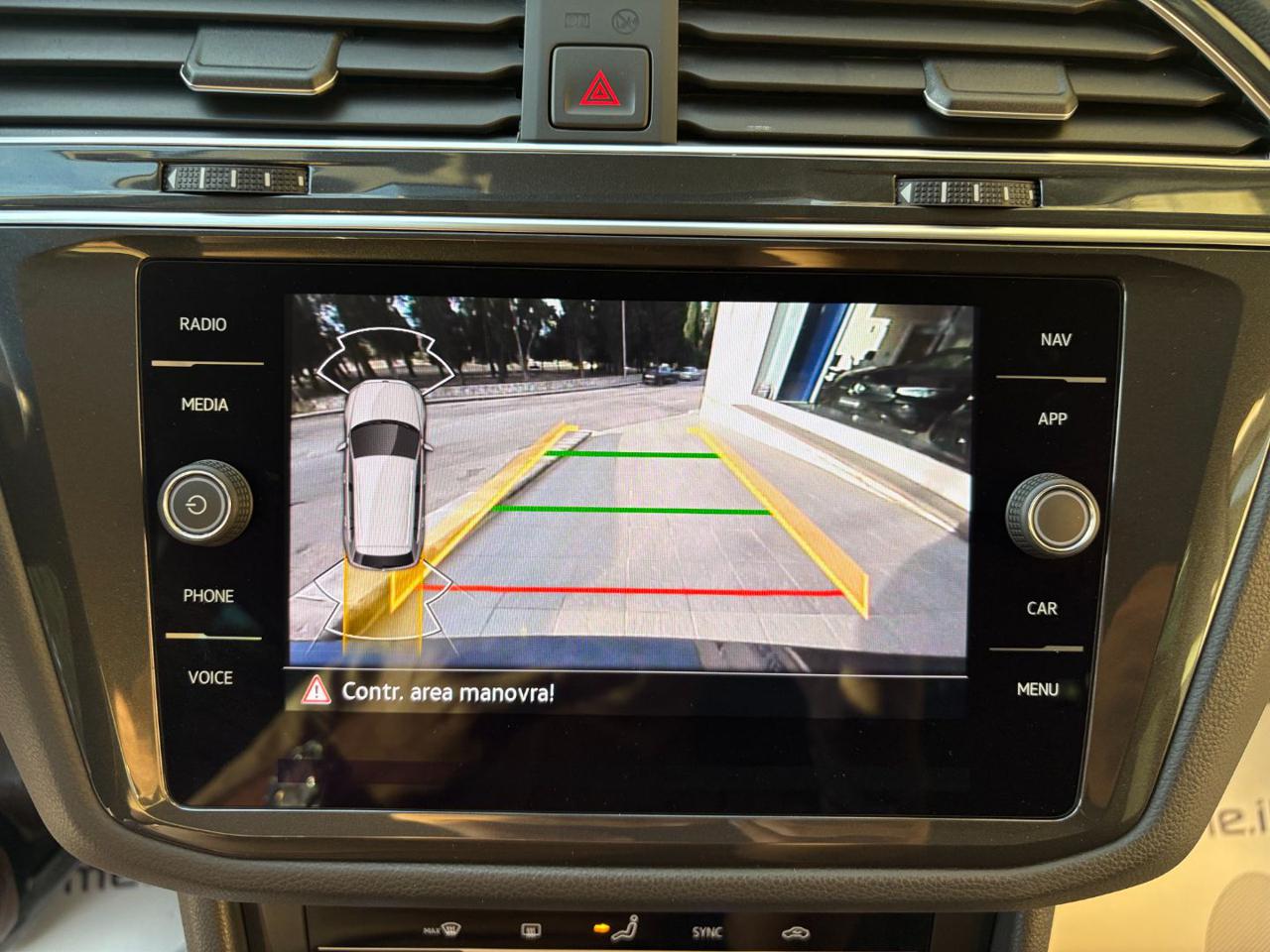 VOLKSWAGEN Tiguan 2.0 TDI 150 CV SCR DSG Elegance VIRTUAL - 17