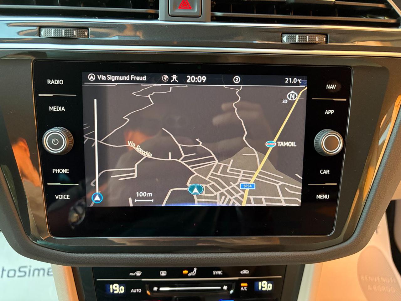 VOLKSWAGEN Tiguan 2.0 TDI 150 CV SCR DSG Elegance VIRTUAL - 24