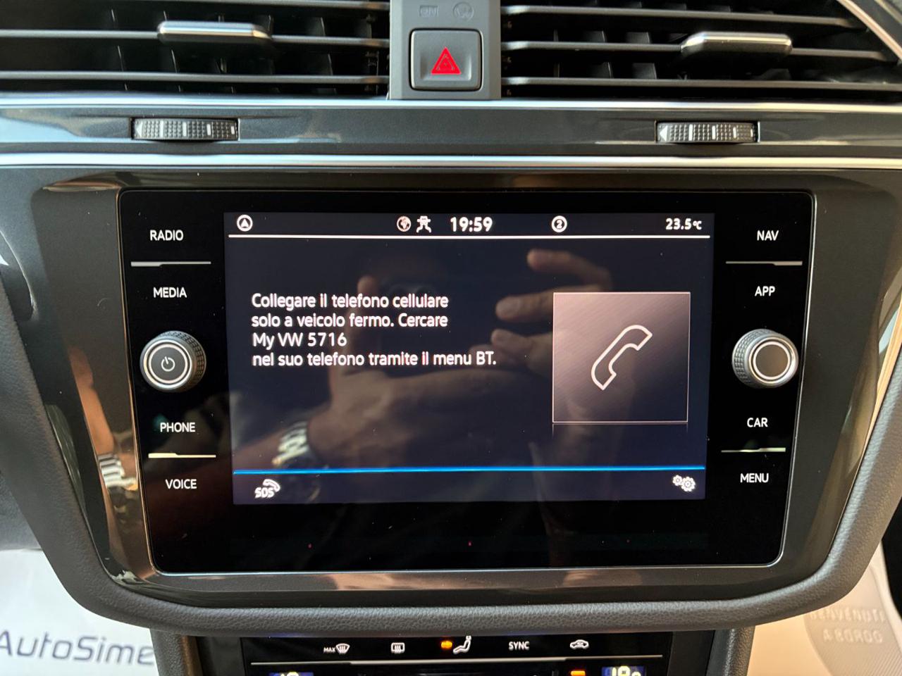 VOLKSWAGEN Tiguan 2.0 TDI 150 CV SCR DSG Life - 24