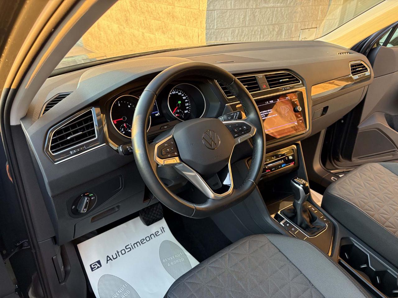 VOLKSWAGEN Tiguan 2.0 TDI 150 CV SCR DSG Life - 12