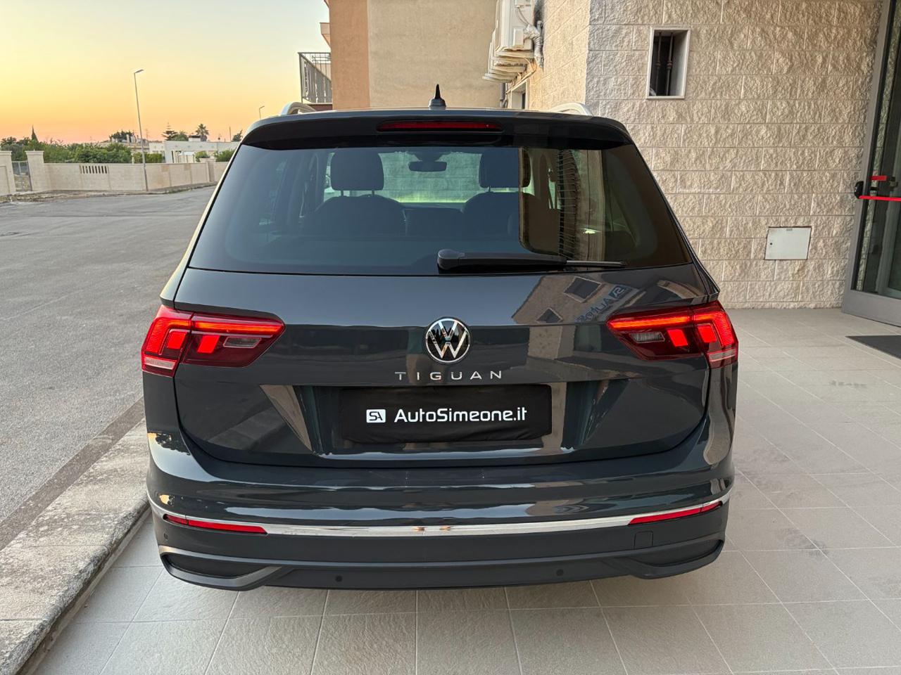 VOLKSWAGEN Tiguan 2.0 TDI 150 CV SCR DSG Life - 6