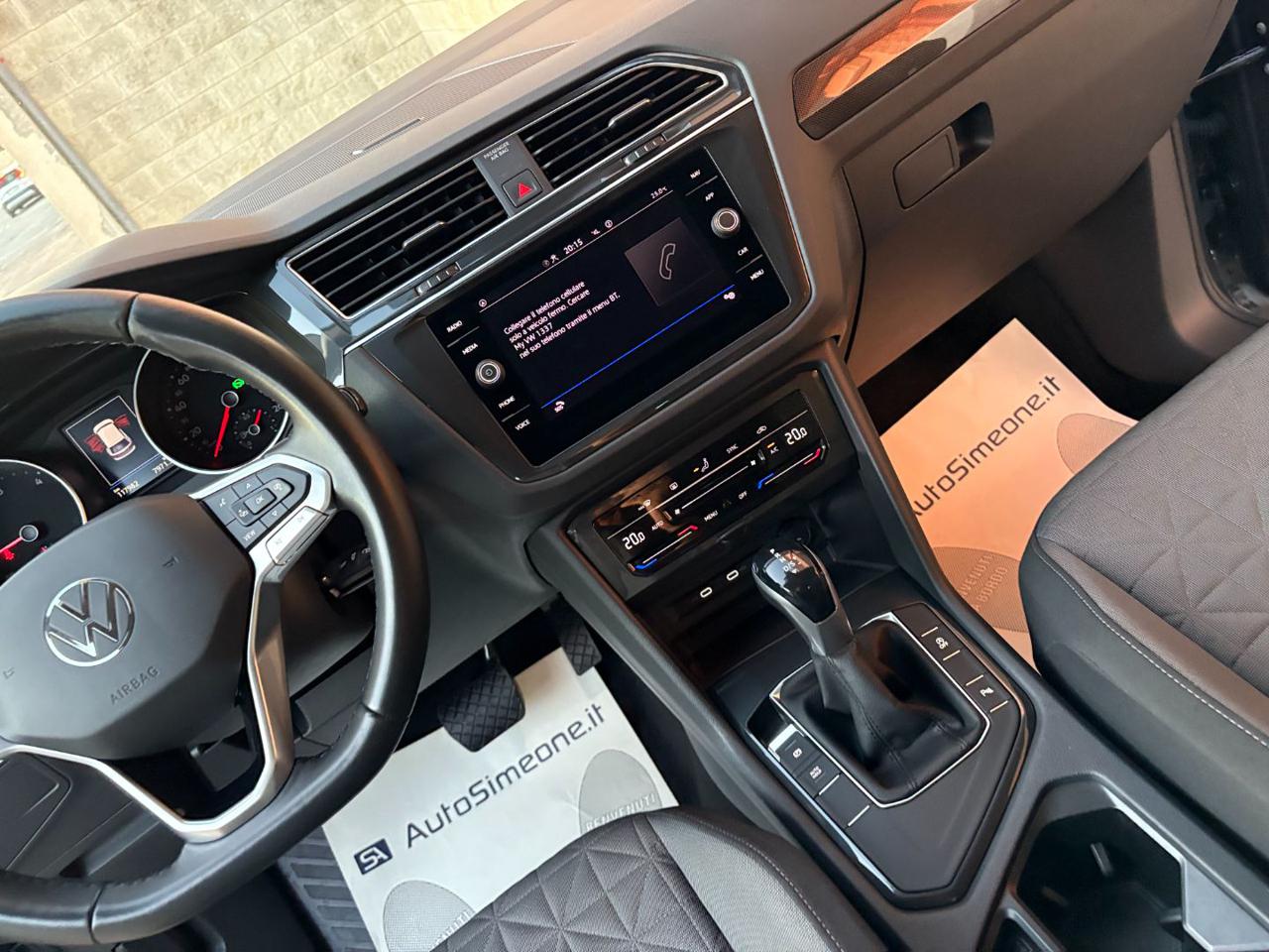 VOLKSWAGEN Tiguan 2.0 TDI 150 CV SCR DSG Life - 20