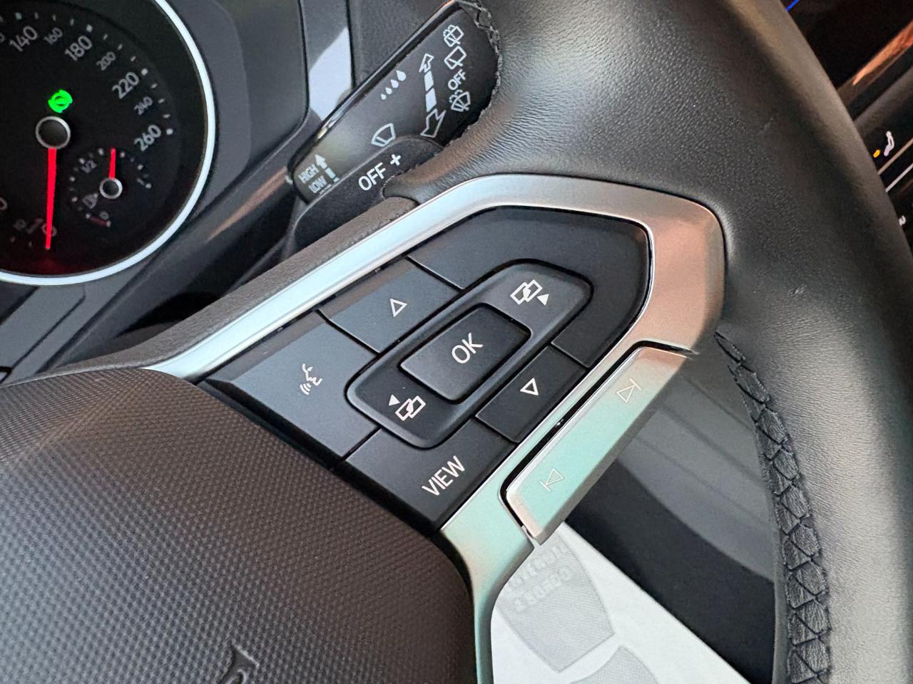 VOLKSWAGEN Tiguan 2.0 TDI 150 CV SCR DSG Life - 27