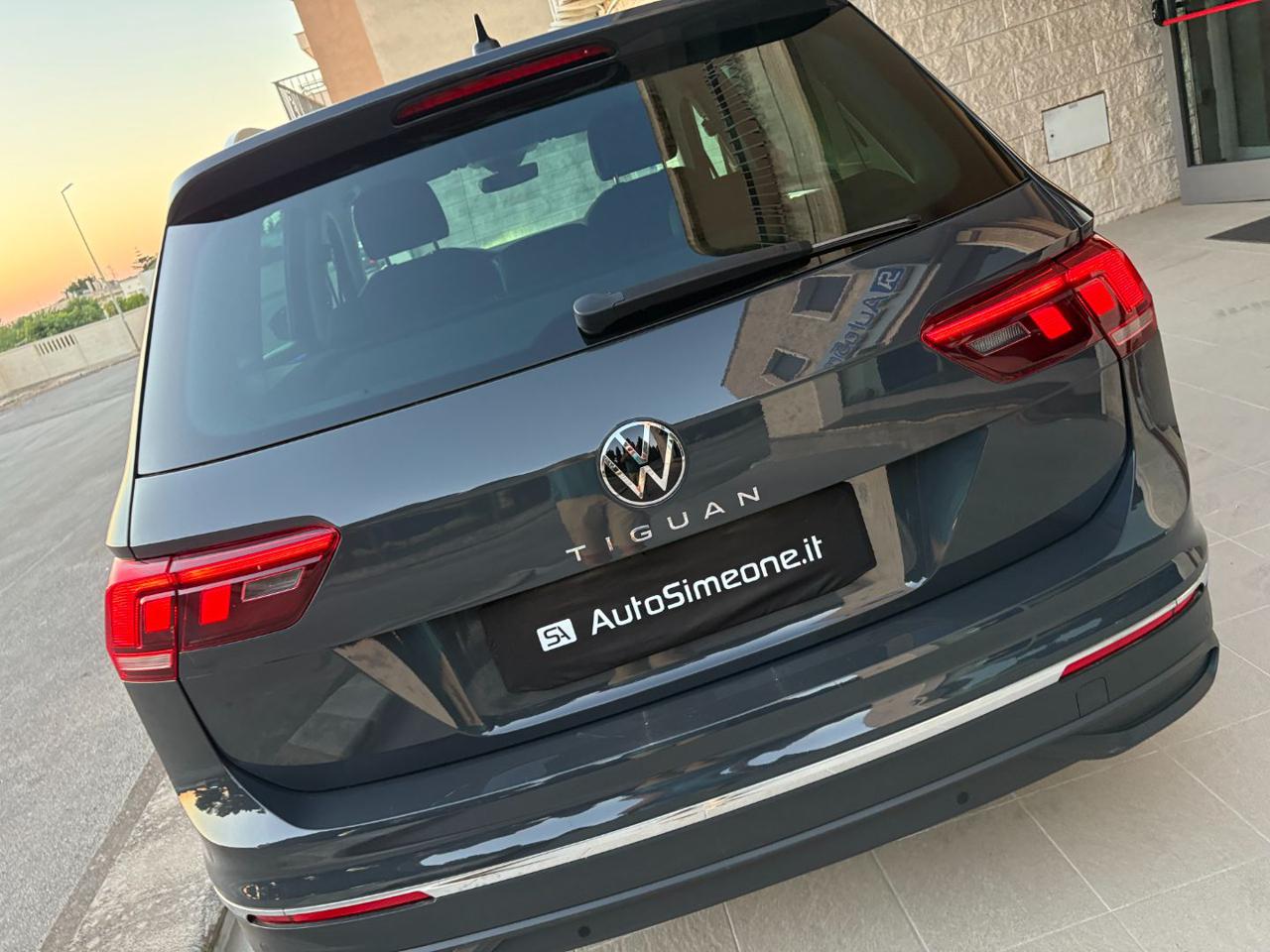 VOLKSWAGEN Tiguan 2.0 TDI 150 CV SCR DSG Life - 34