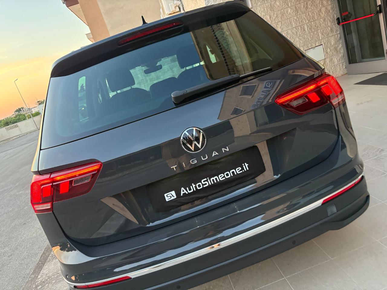 VOLKSWAGEN Tiguan 2.0 TDI 150 CV SCR DSG Life - 38
