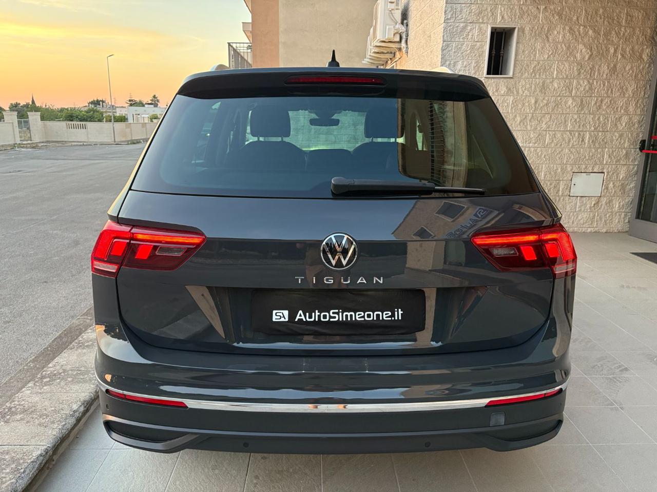 VOLKSWAGEN Tiguan 2.0 TDI 150 CV SCR DSG Life - 6