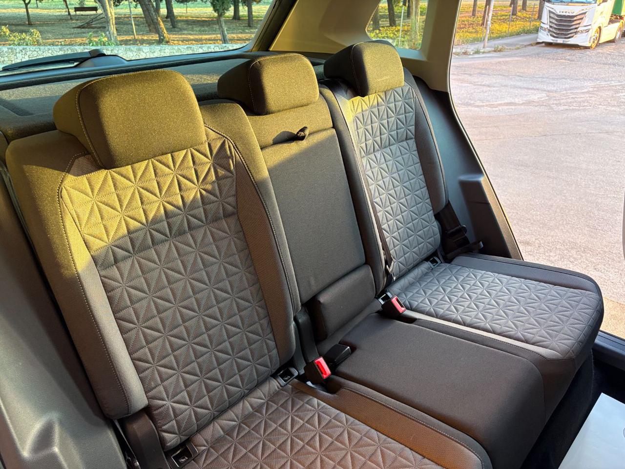 VOLKSWAGEN Tiguan 2.0 TDI 150 CV SCR DSG Life - 22