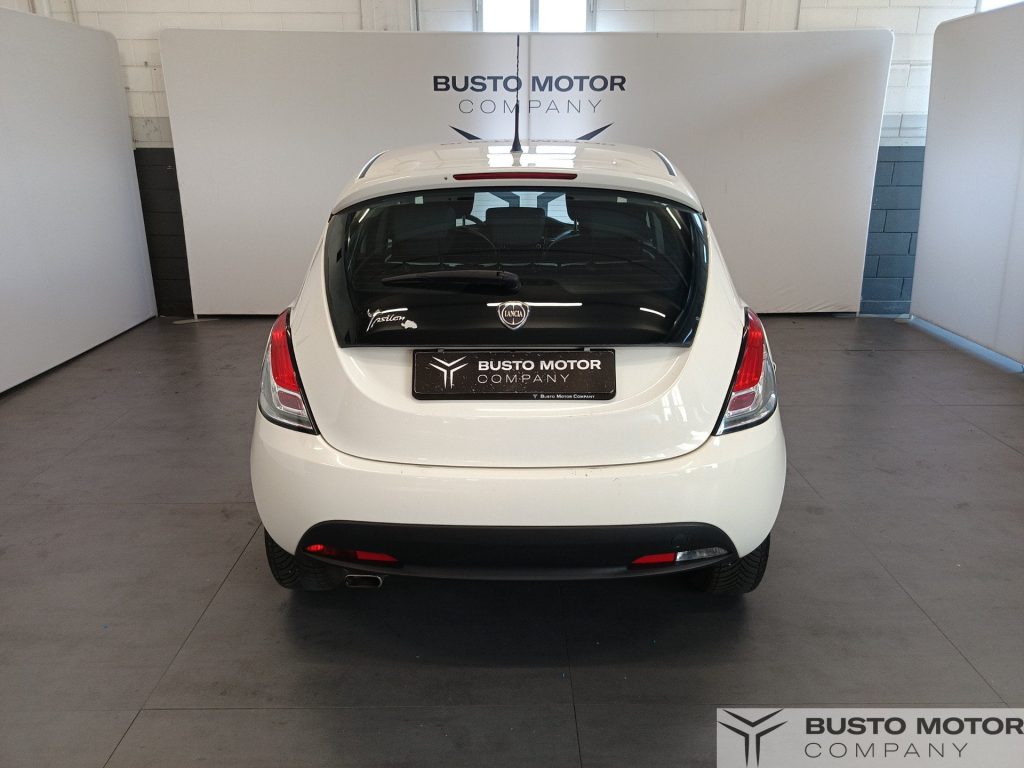 LANCIA Ypsilon Ypsilon 1.2 8v Gold c/CL 69cv E6 - 5