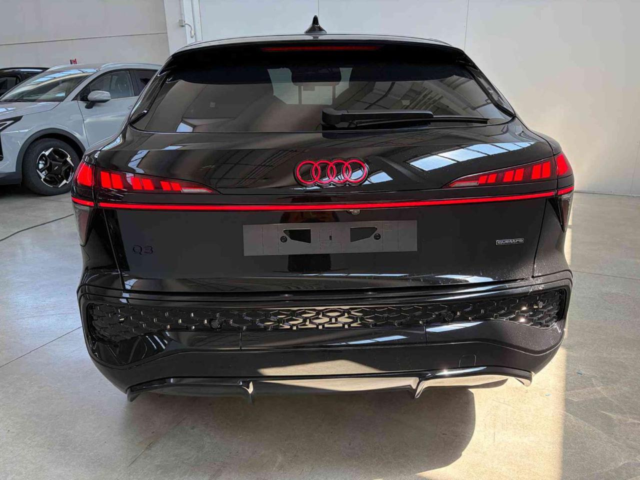 AUDI Q3 Q3 SPORTBACK TDI 193CV QUATTRO S-TRONIC BLACK LINE - 3