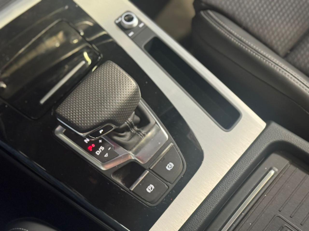 AUDI Q5 SPB 40 TDI S tronic Identity Black - 18