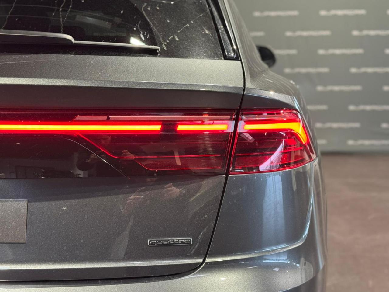 AUDI Q8 SUV 50 TDI 286 CV quattro S line BLAC PACK - 6