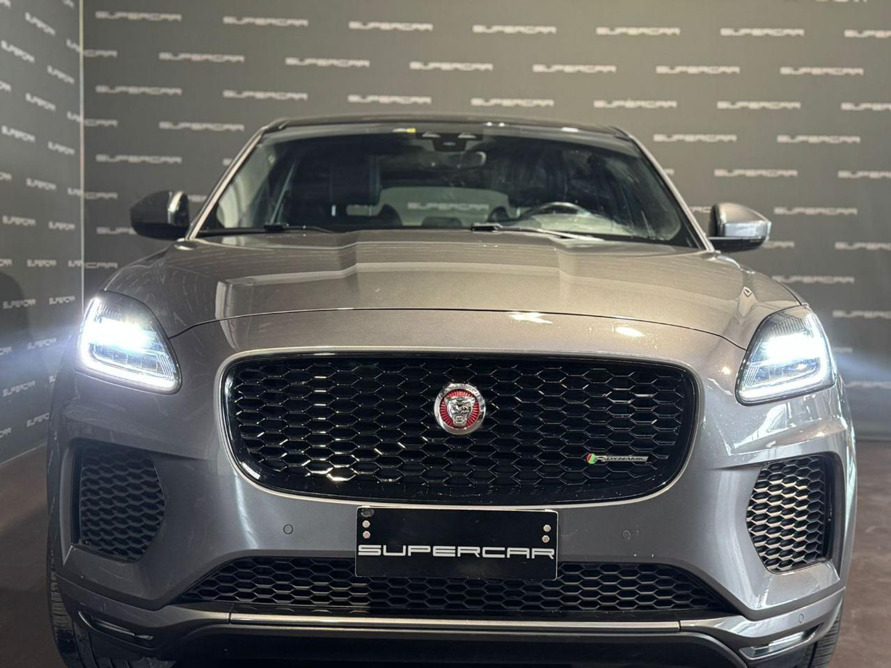 JAGUAR E-Pace 2.0D 150 CV AWD aut. R-Dynamic - 2