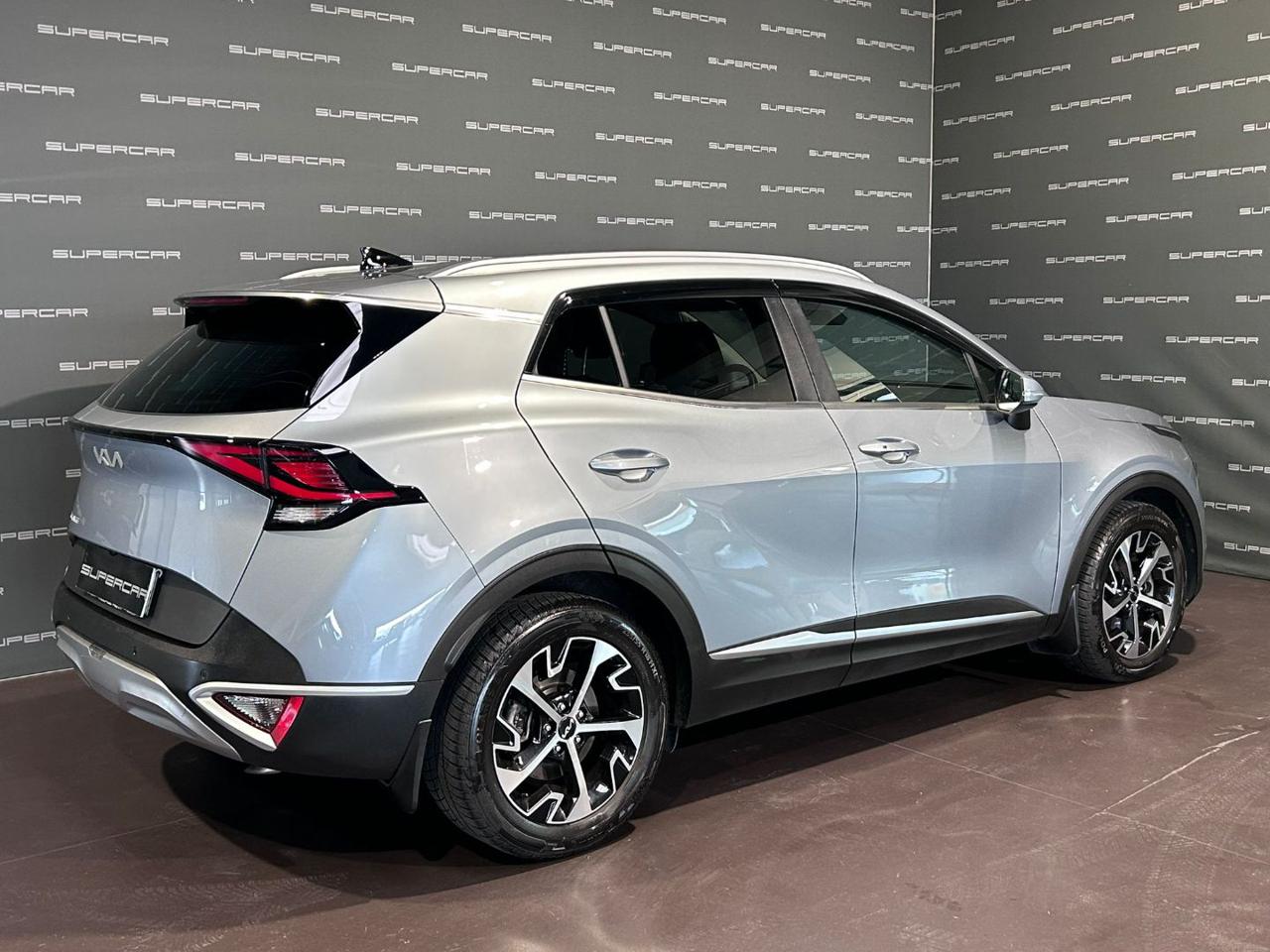 KIA Sportage 1.6 CRDi MHEV DCT Style - 3