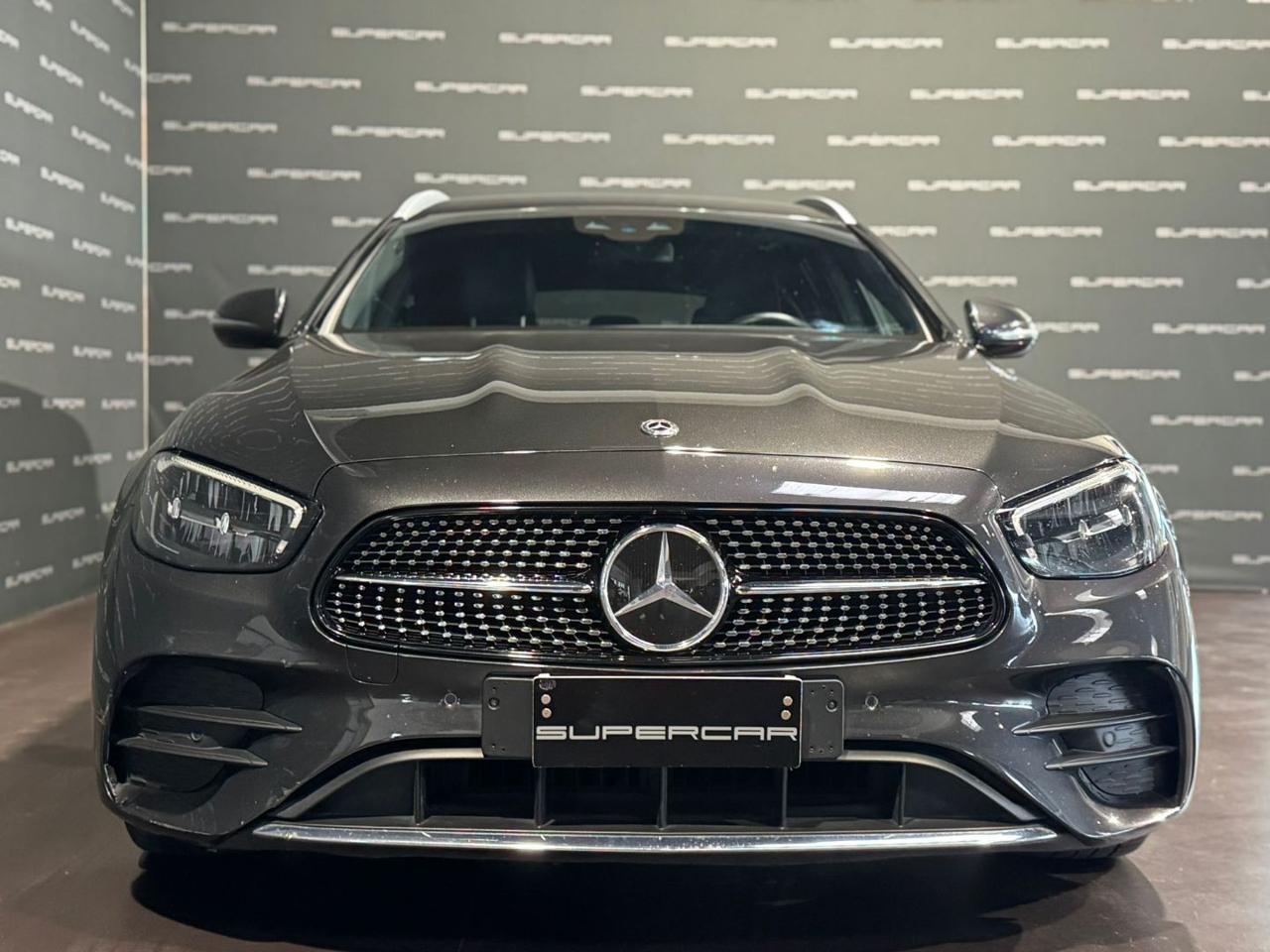 MERCEDES-BENZ E 220 d S.W. Auto AMG - 2