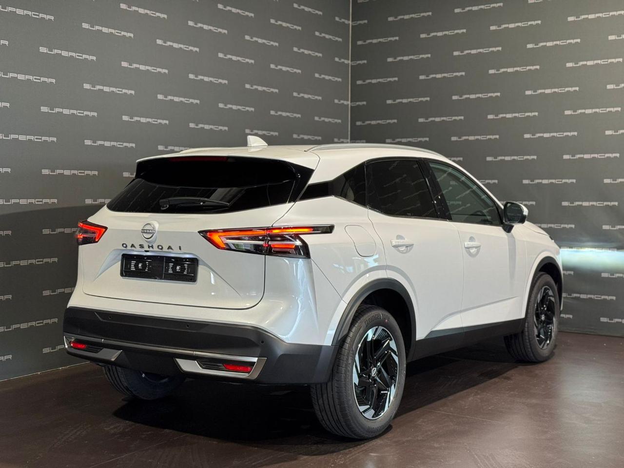 NISSAN Qashqai MHEV 158 CV Xtronic N-Connecta - 3