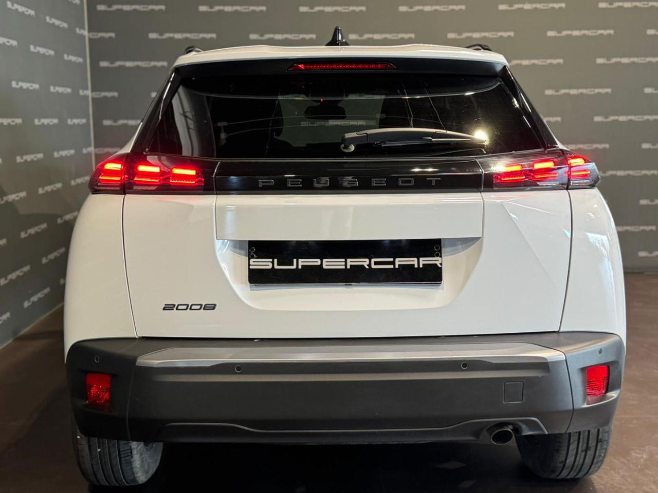 PEUGEOT 2008 PureTech 100 S&S Allure - 4