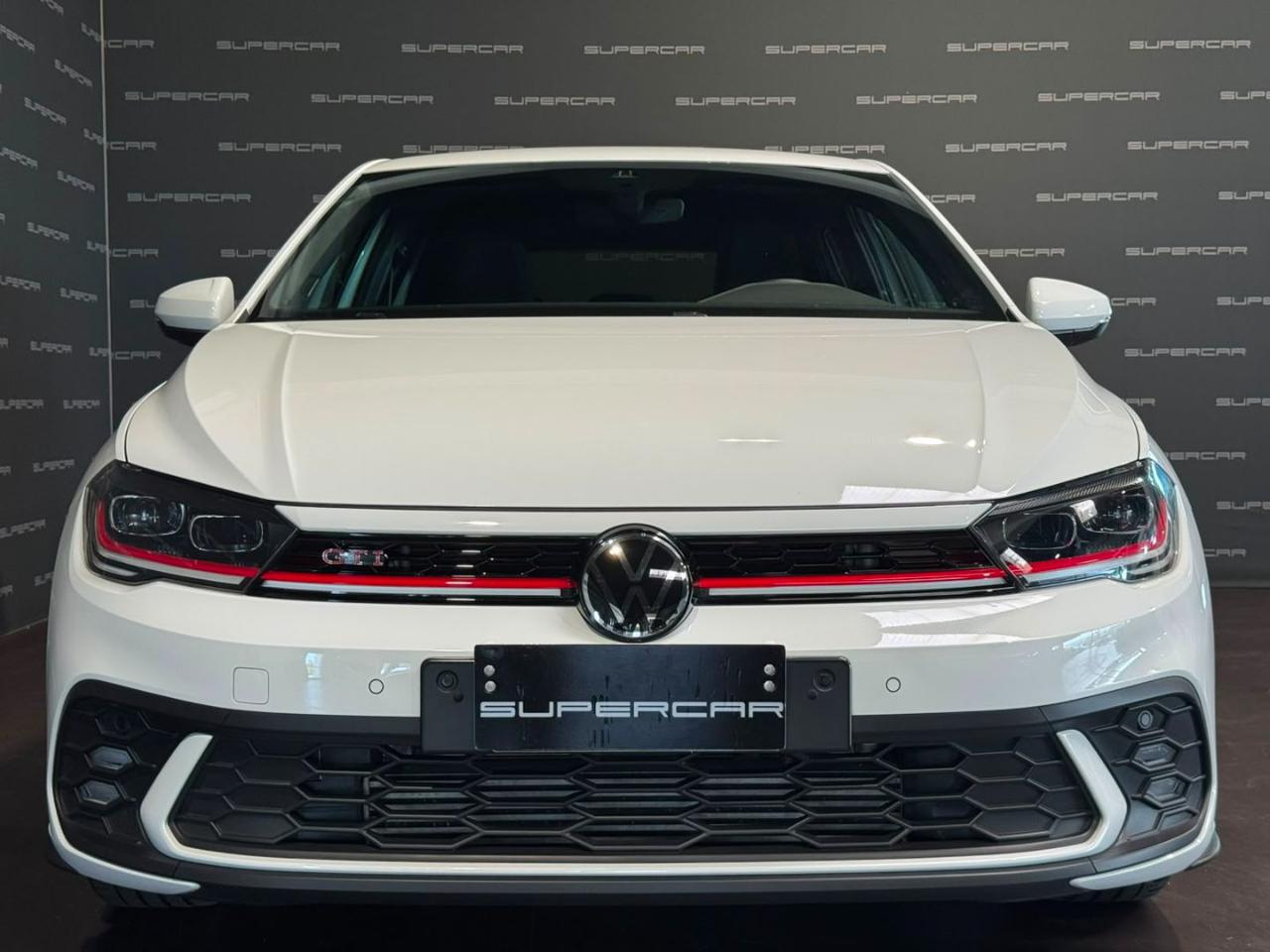 VOLKSWAGEN Polo 2.0 TSI DSG GTI - 2