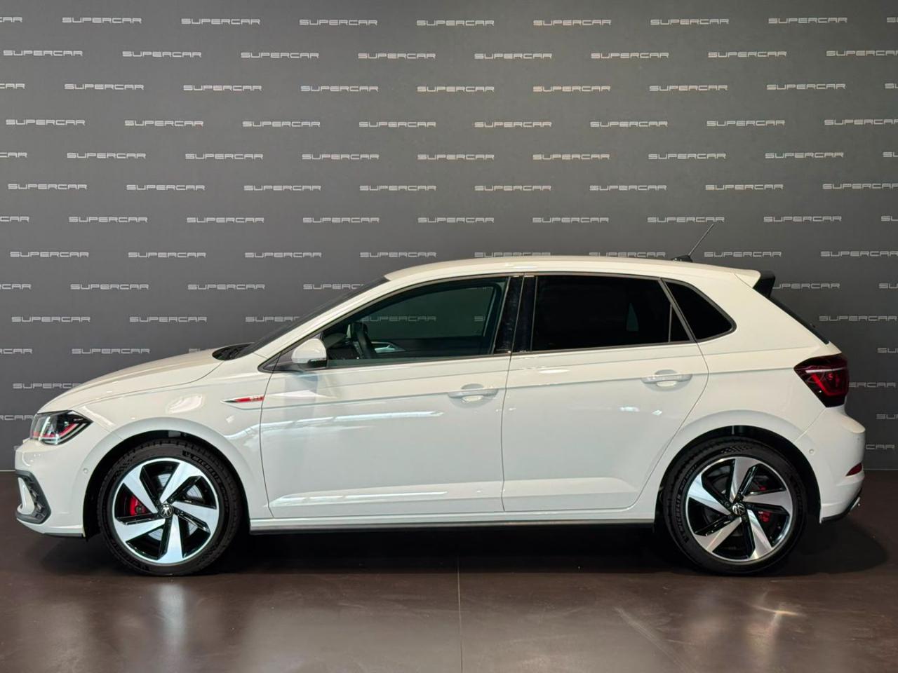 VOLKSWAGEN Polo 2.0 TSI DSG GTI - 5