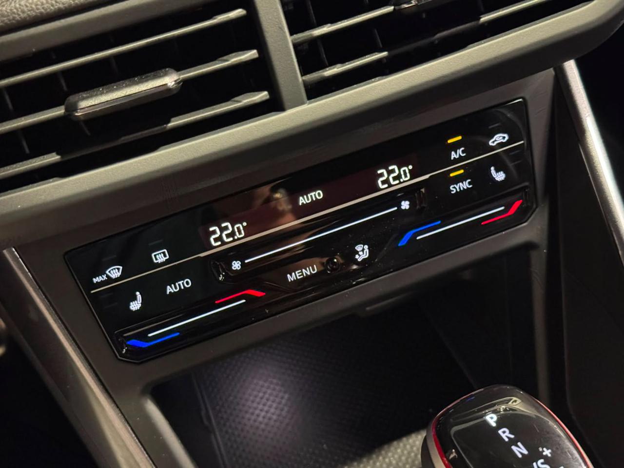 VOLKSWAGEN Polo 2.0 TSI DSG GTI - 16