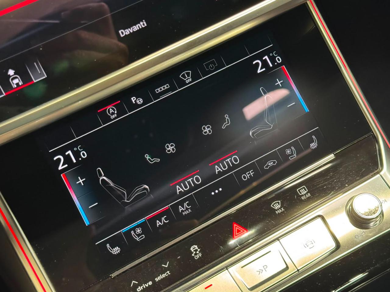 AUDI RS6 Avant 4.0 TFSI V8 quattro tiptronic Performance - 15