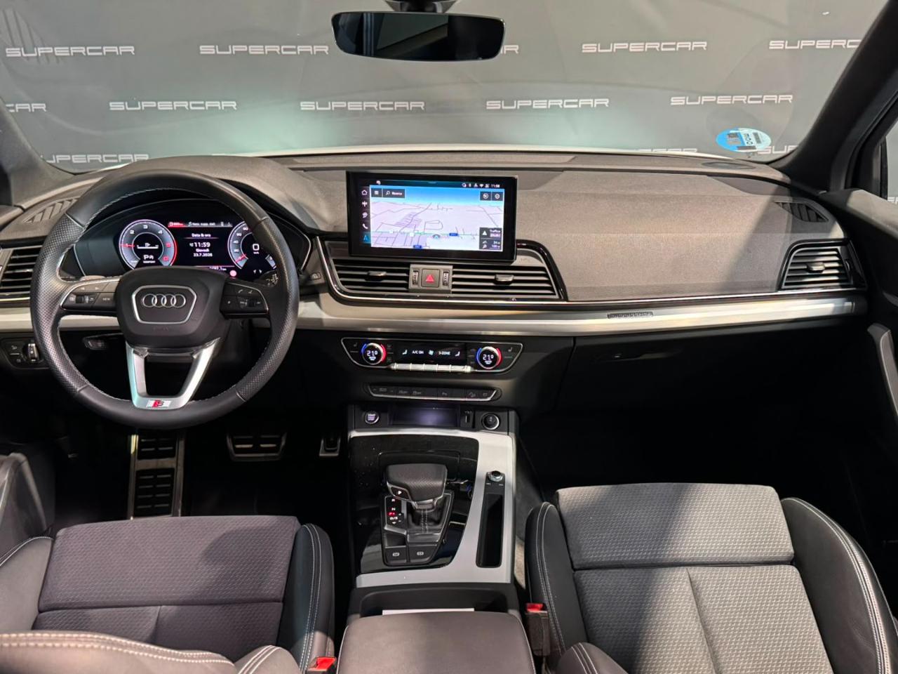 AUDI Q5 40 TDI 204 CV quattro S tronic Identity Black - 11