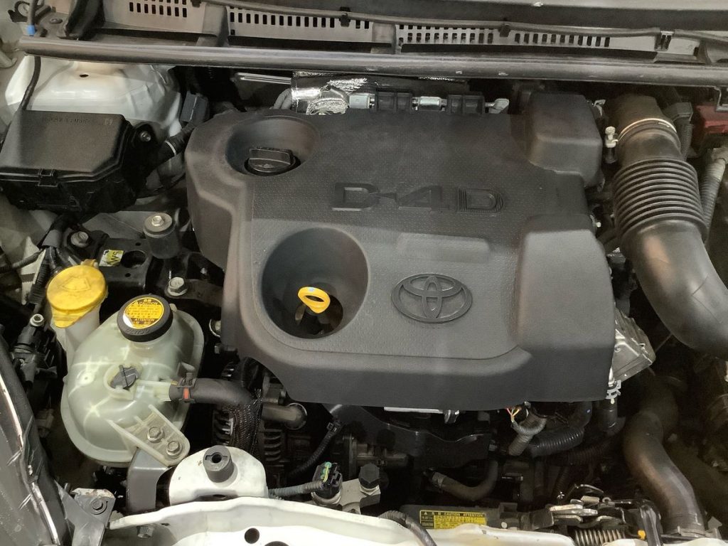 TOYOTA Yaris 1.4 D-4D 5 porte Cool - 22