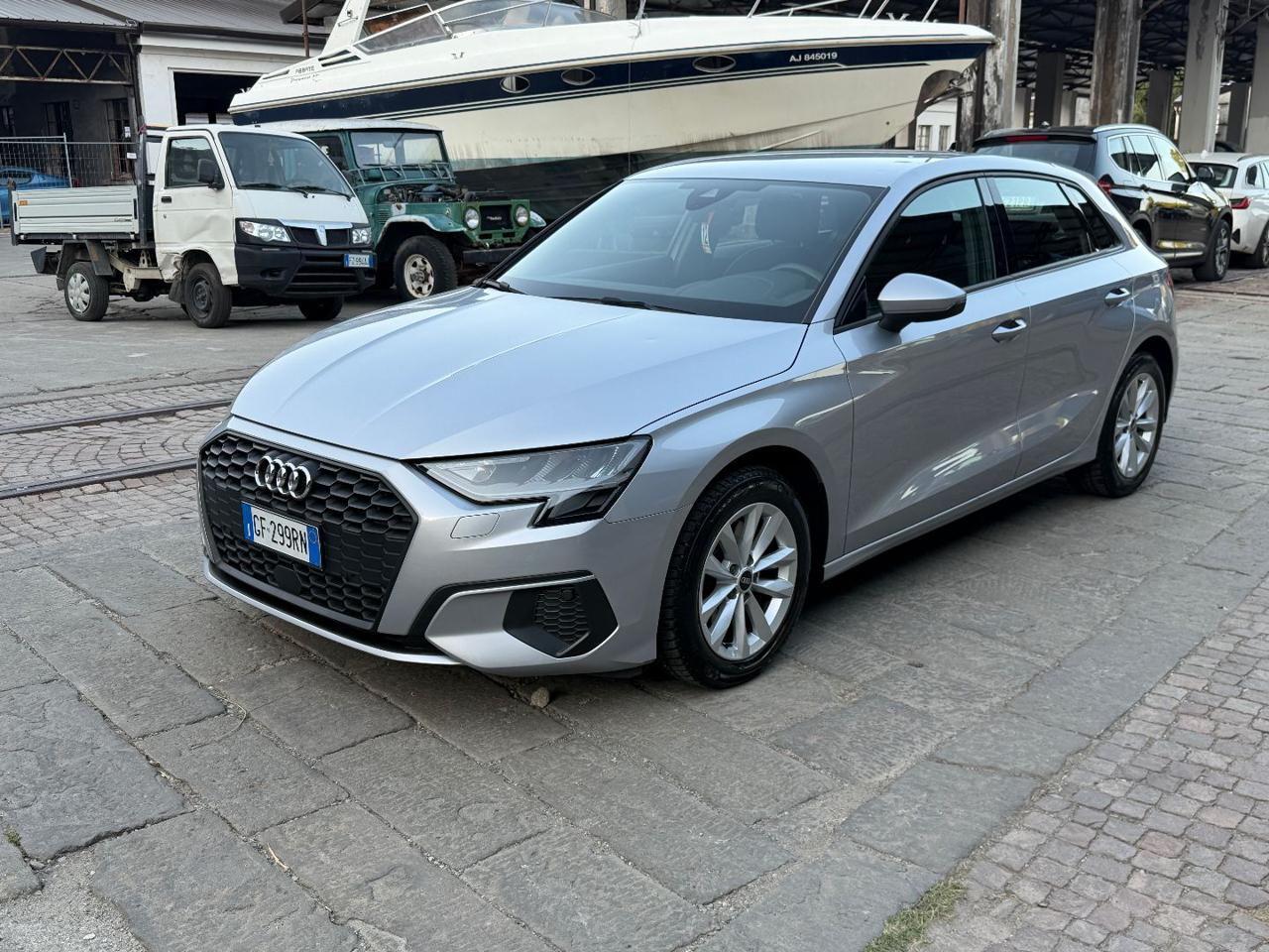 AUDI A3 SPB 30 TFSI S tronic Business HYBRID - 2