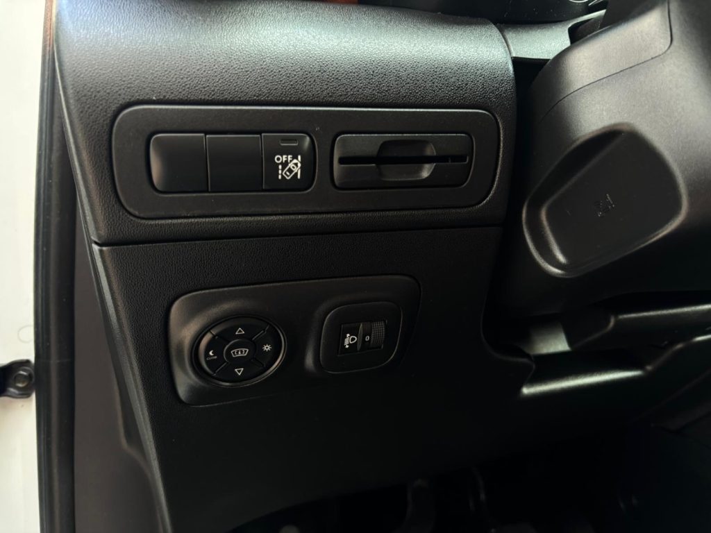 CITROEN C3 Aircross BlueHDi Feel*Specchi richiudibili*Bicolor*4Stagion - 23