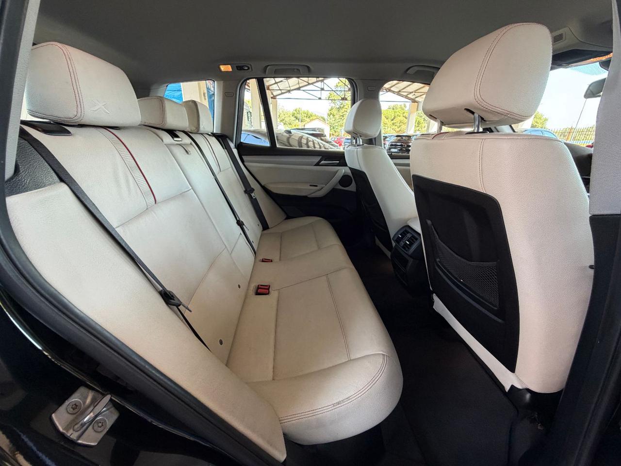 BMW X3 xDrive20d xLine - 17