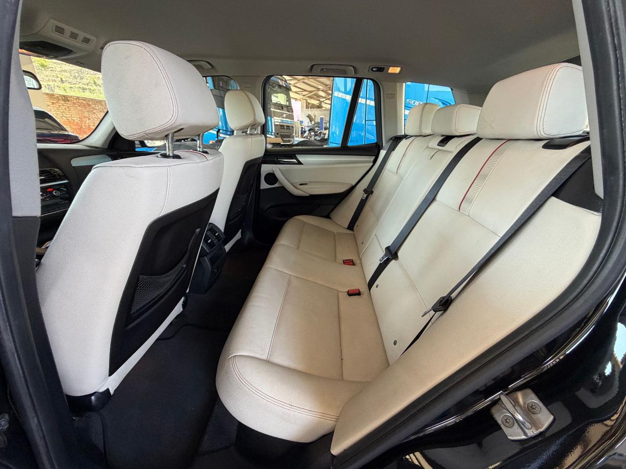 BMW X3 xDrive20d xLine - 15