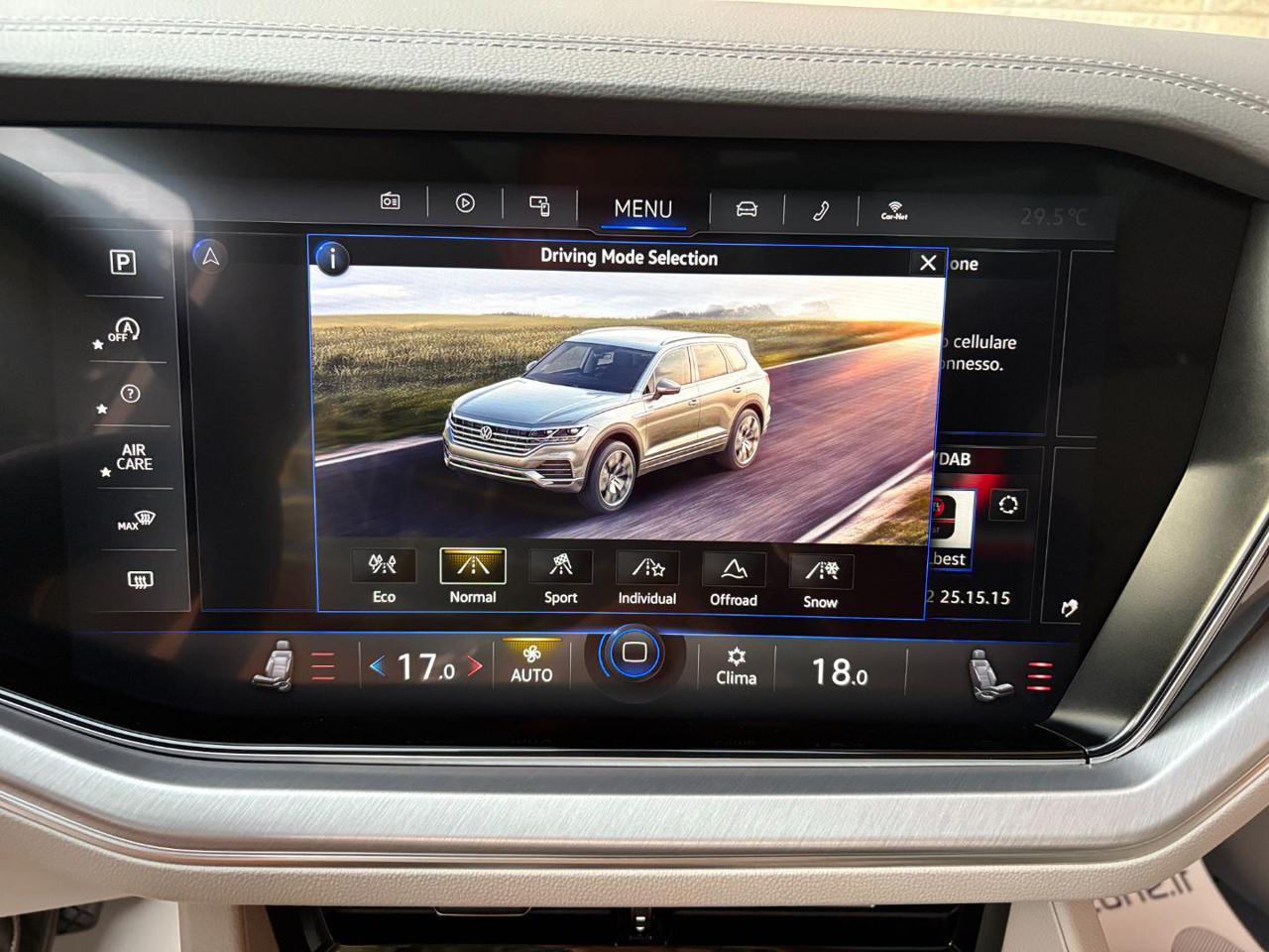 VOLKSWAGEN Touareg 3.0 V6 TDI SCR Elegance ESENTE DA SUPERBOLLO - 40