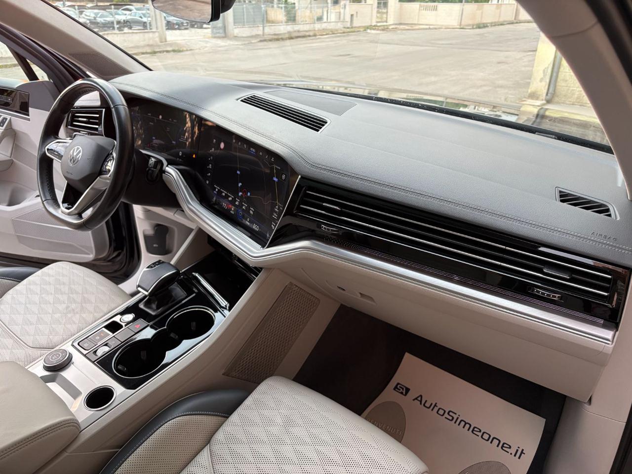 VOLKSWAGEN Touareg 3.0 V6 TDI SCR Elegance ESENTE DA SUPERBOLLO - 15