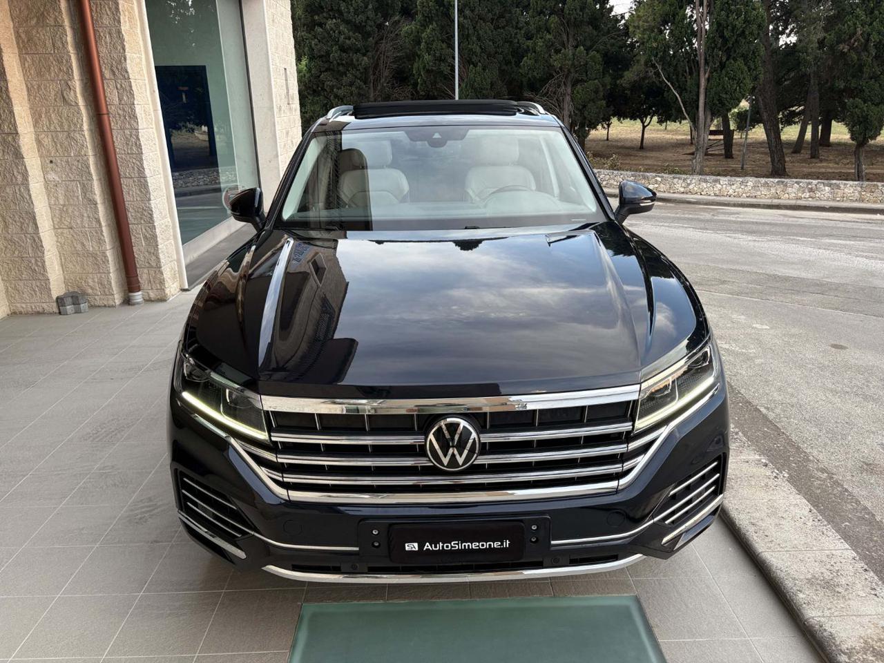 VOLKSWAGEN Touareg 3.0 V6 TDI SCR Elegance ESENTE DA SUPERBOLLO - 2