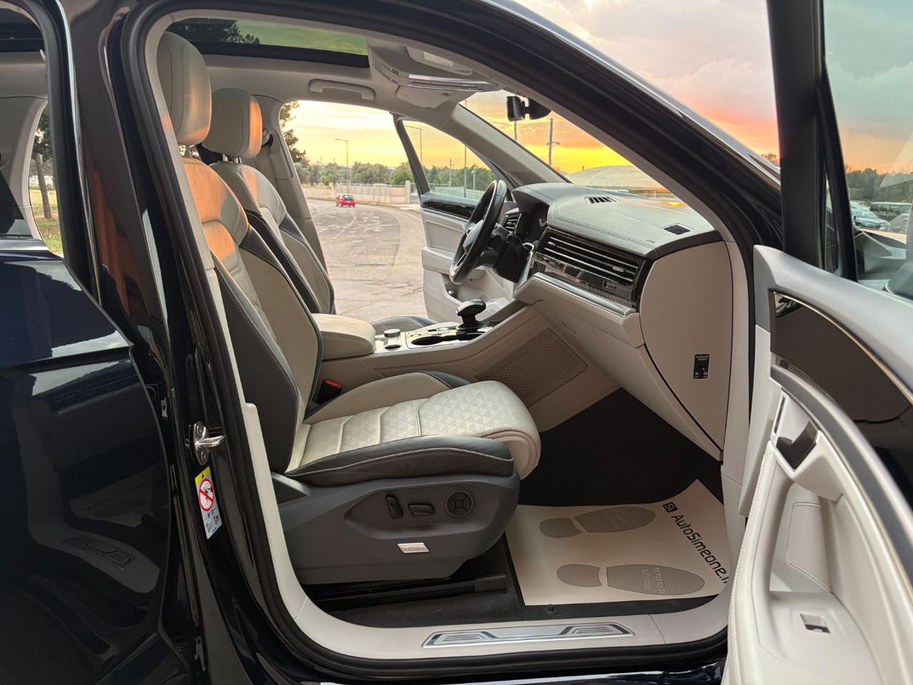 VOLKSWAGEN Touareg 3.0 V6 TDI SCR Elegance ESENTE DA SUPERBOLLO - 11