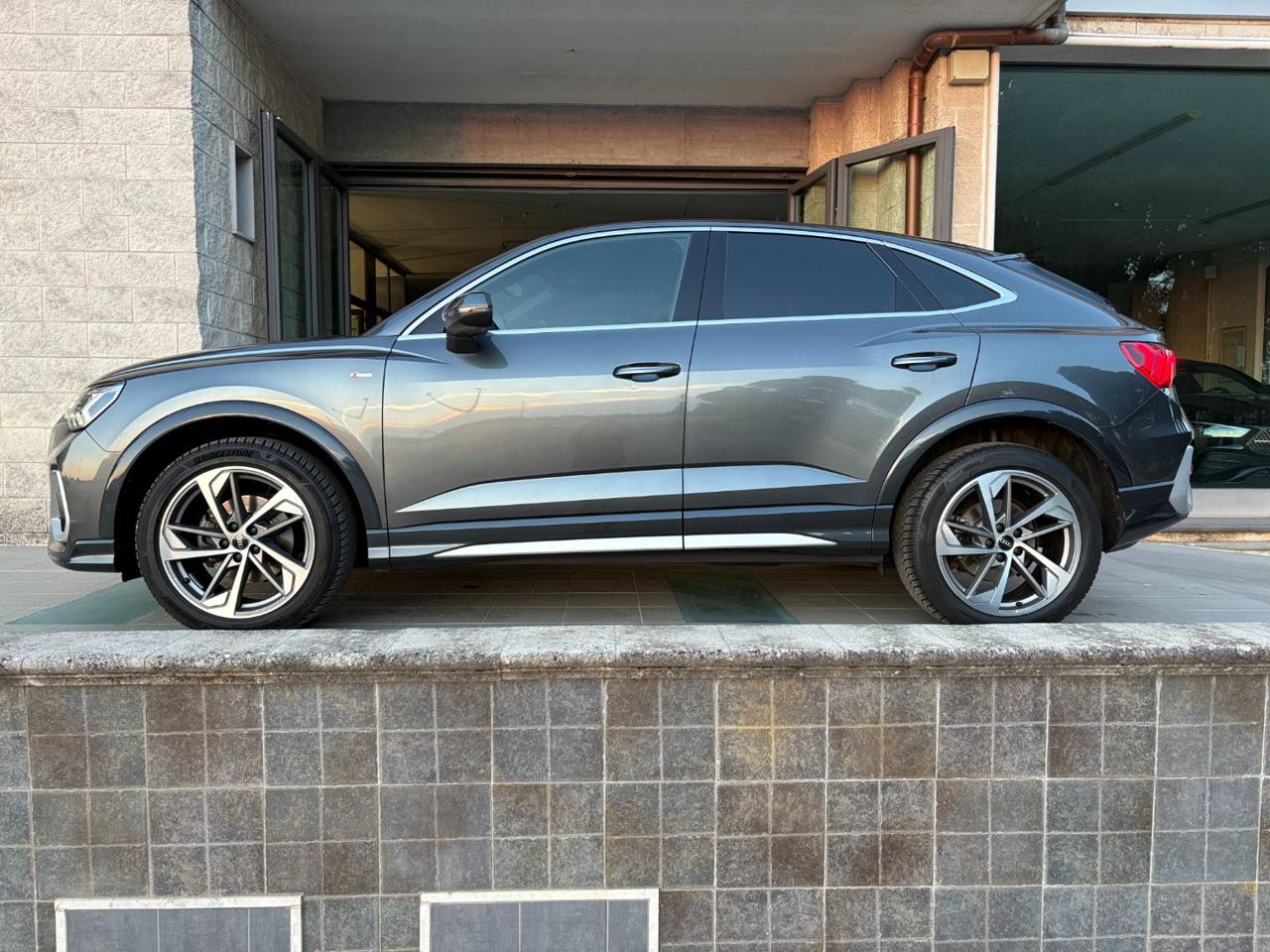 AUDI Q3 SPB SPORTBACK 35 TDI quattro S tronic S line plus - 8