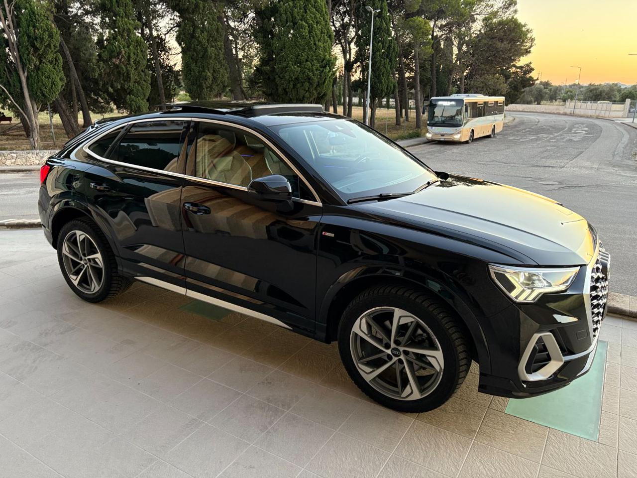 AUDI Q3 SPB SPORTBACK 35 TDI quattro S tronic S line plus - 3