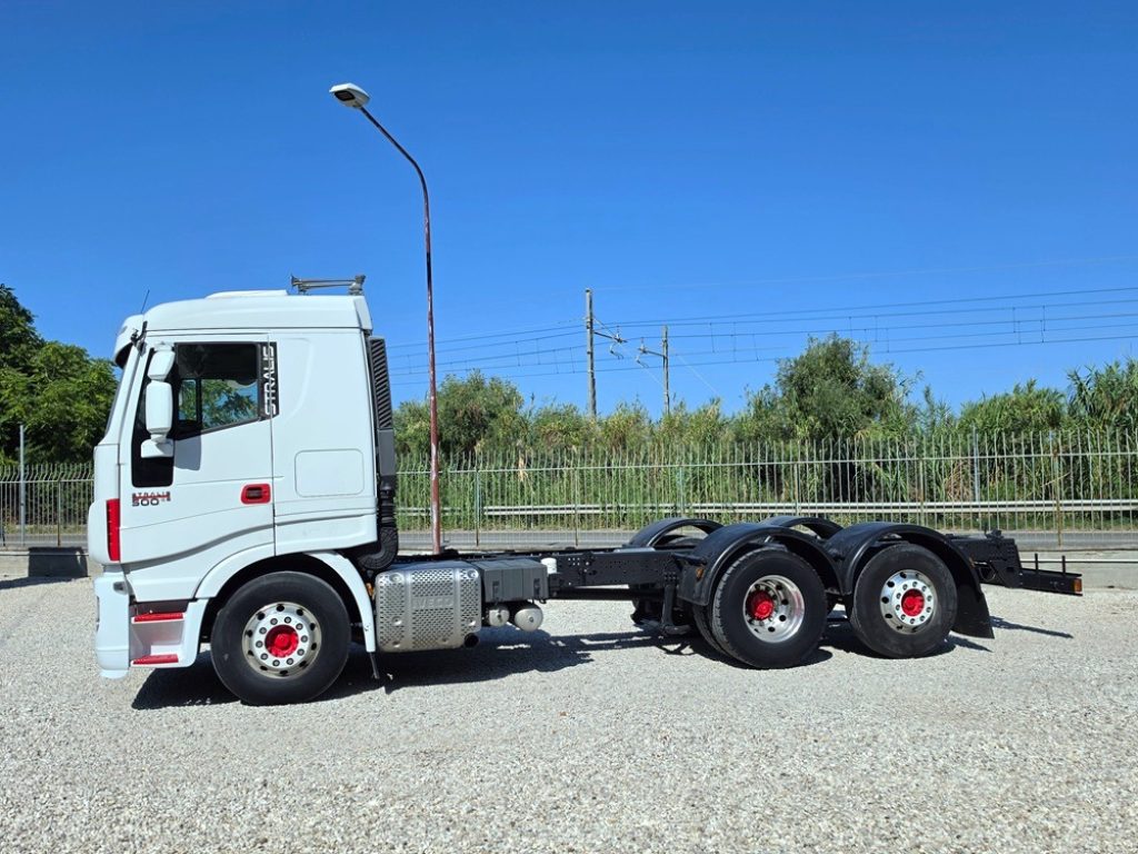 IVECO STRALIS HI-WAY 500 Y/PS 6x2 CAMBIO ZF + INTARDER - 4