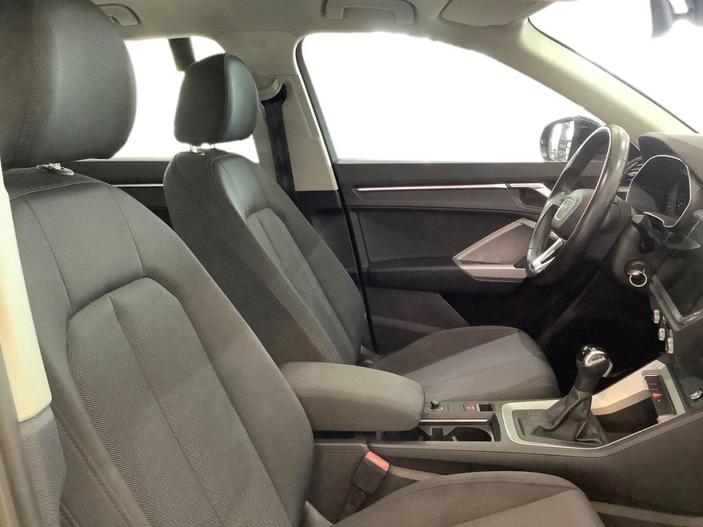 AUDI Q3 35 TDI S tronic Business Advanced - 10
