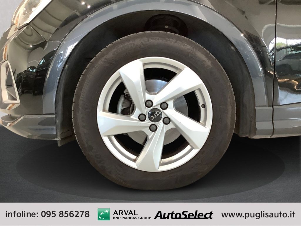 AUDI Q3 35 TDI S tronic Business Advanced - 14