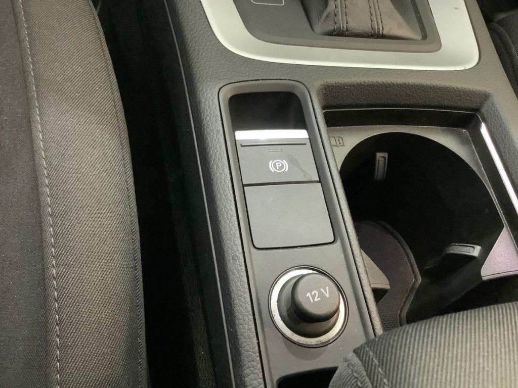 AUDI Q3 35 TDI S tronic Business Advanced - 22