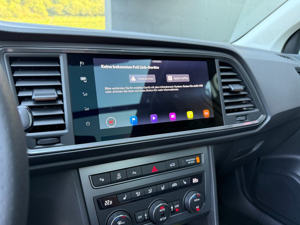 CUPRA Ateca 2.0 TSI DSG 4Drive GANCIO PANO Navi LED Cam - 14